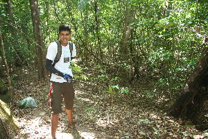 ( - BioBot11847)  @11 [ ] CreativeCommons - Attribution Non-Commercial Share-Alike (2010) Daniel H. Janzen Guanacaste Dry Forest Conservation Fund